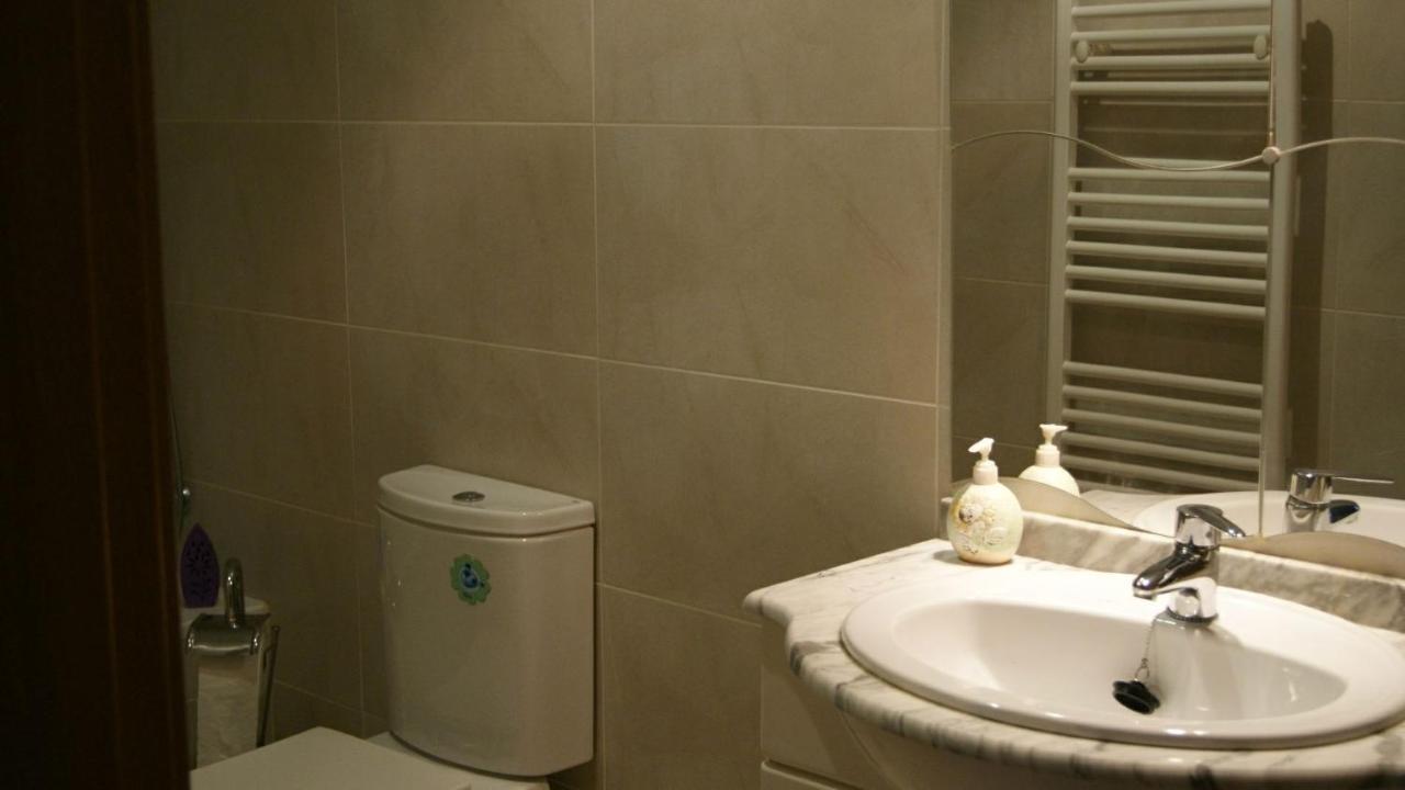 Apartamento VUT manypi VU-HUESCA-21-024 La Puebla De Castro Esterno foto