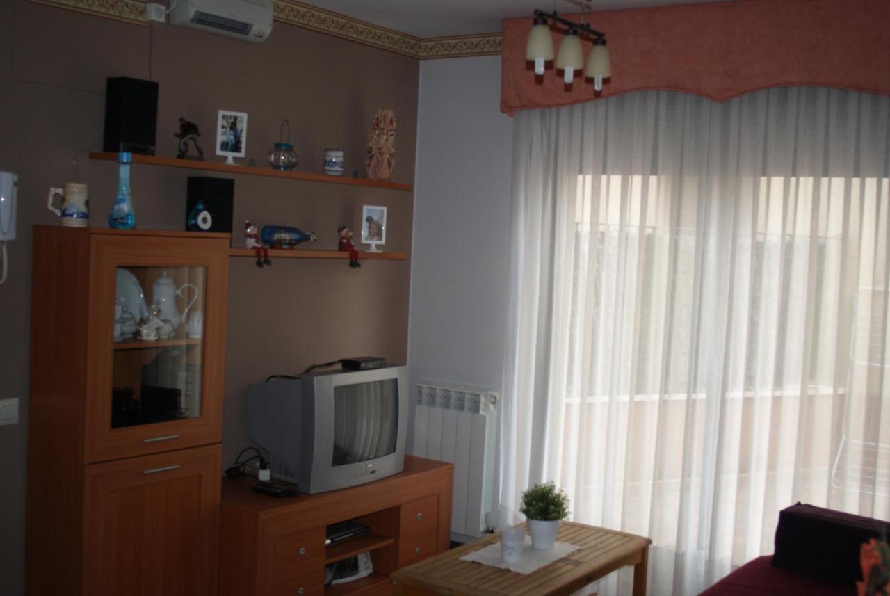 Apartamento VUT manypi VU-HUESCA-21-024 La Puebla De Castro Esterno foto